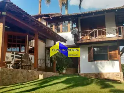Casa de Condomínio com 3 quartos em RESERVA DAS HORTENCIAS