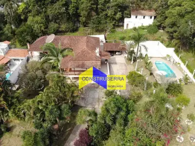Casa de Condomínio com 3 quartos em RESERVA DAS HORTENCIAS