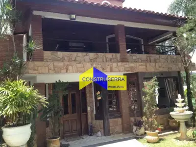 Casa com 3 quartos em RESERVA DAS HORTENCIAS