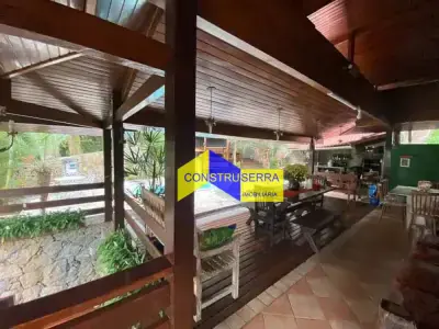 Casa de Condomínio com 3 quartos em RESERVA DAS HORTENCIAS