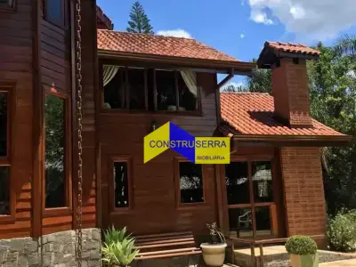 Casa de Condomínio com 5 quartos em Cumbari