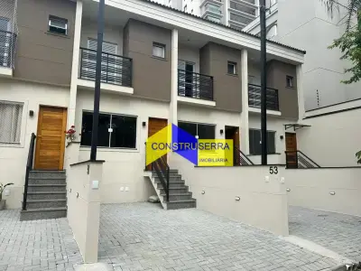 Casa Geminada com 2 quartos em Tucuruvi