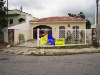 Casa com 4 quartos em Tucuruvi