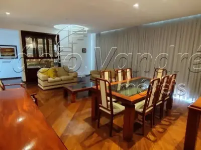 Cobertura com 4 quartos em Tijuca