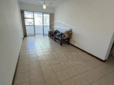 Apartamento com 2 quartos em Tijuca