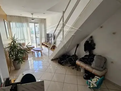 Cobertura com 3 quartos em Rio Comprido