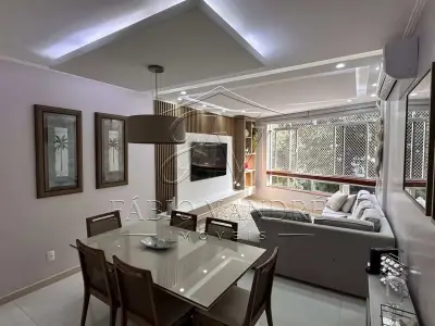 Apartamento com 3 quartos em Tijuca
