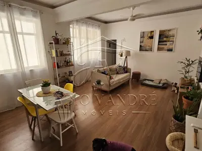 Apartamento com 2 quartos em Tijuca