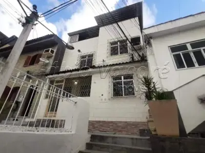 Casa com 2 quartos em Tijuca