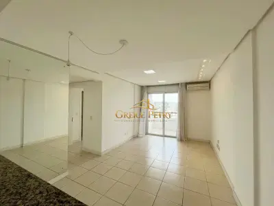 Apartamento com 2 quartos em Pátria Nova