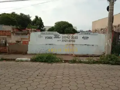 Lote / Terreno com 0 quartos em Centro, Passos - 533m²