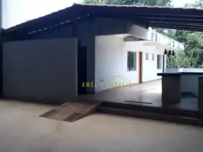 Prédio com 0 quartos em Centro, São José da Barra - 250m²