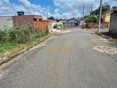 Lote / Terreno com 0 quartos em Bairro do Glória, São João Batista do Glória - 200m²