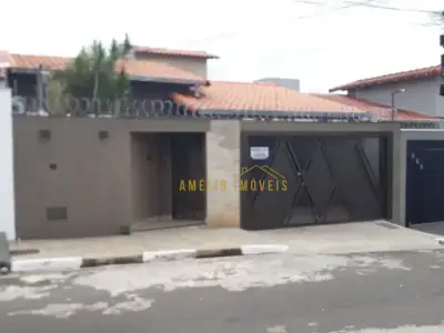 Casa com 3 quartos em Vila Rica, Passos - 200m²