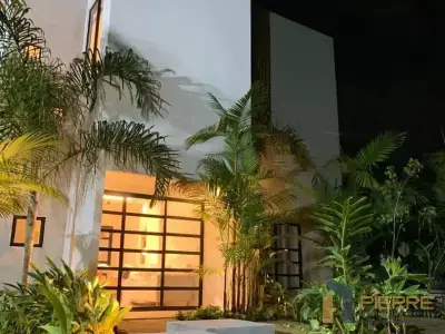 Casa de Condomínio em Ponta Negra