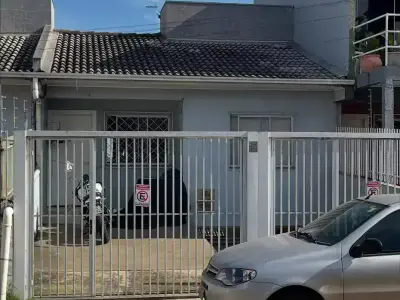 Casa com 2 quartos em EFAPI