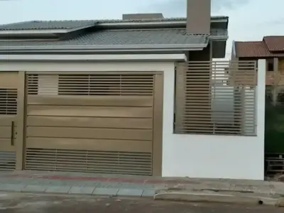 Casa com 2 quartos em Desbravador