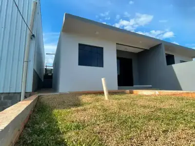 Casa com 2 quartos em Bairro Araras