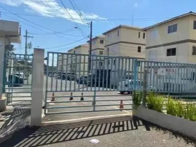 Apartamento com 2 quartos em Seminário
