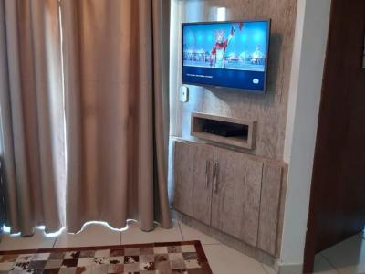 Apartamento com 2 quartos em Pinheirinho
