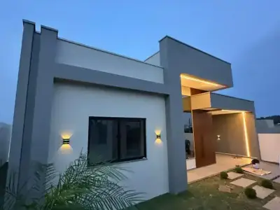 Casa com 2 quartos em VEDERTI
