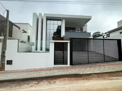 Casa com 0 quartos em Bairro Passo dos fortes