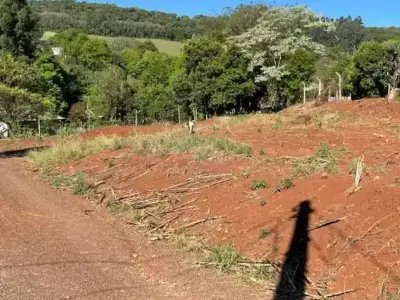 Sítio com 0 quartos em Interior