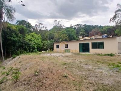 Chácara em Vila Ipê Amarelo