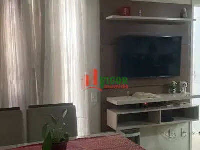 Área Privativa com 2 quartos em Vila Oeste