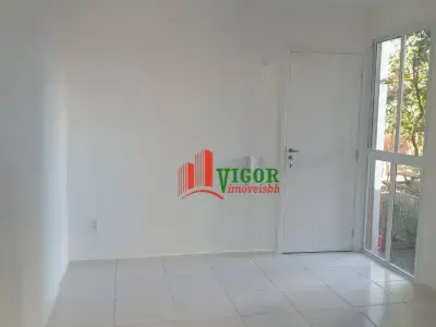 Apartamento com 2 quartos em Arvoredo 2ª Seção