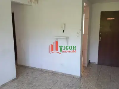 Apartamento com 3 quartos em Fernão Dias