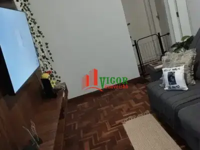 Apartamento com 2 quartos em Cardoso (Barreiro)