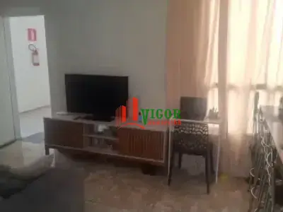 Apartamento com 2 quartos em Gávea