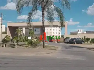 Apartamento com 2 quartos em Jardim Imperial