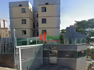 Apartamento com 2 quartos em Jardim Guanabara