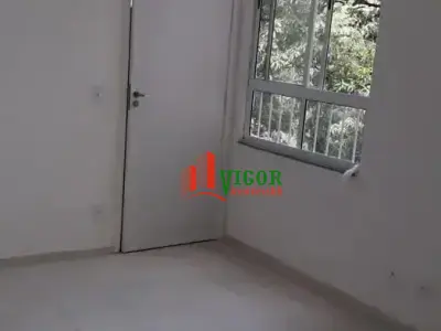 Apartamento com 2 quartos em Rosana