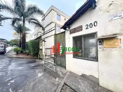 Apartamento com 2 quartos em Kennedy