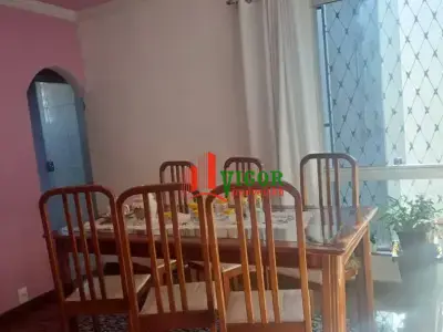 Apartamento com 2 quartos em Fonte Grande