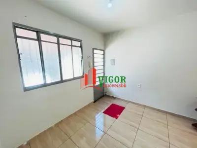 Casa de Condomínio com 2 quartos em Copacabana