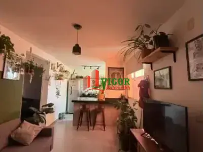 Apartamento com 2 quartos em Gavea