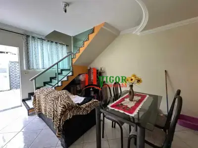 Casa Geminada com 2 quartos em Penha (Justinópolis)