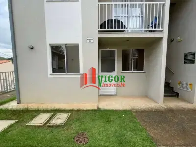 Área Privativa com 2 quartos em Córrego Tenente