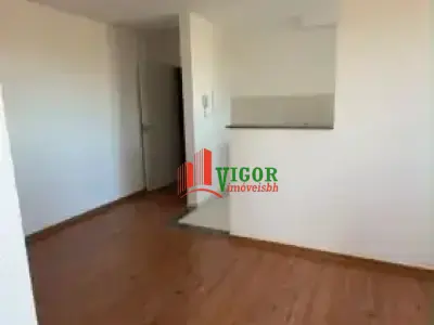Apartamento com 2 quartos em Glória