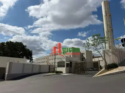 Apartamento com 2 quartos em Dona Clara