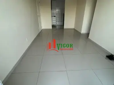 Apartamento com 2 quartos em Frei Leopoldo
