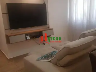 Apartamento com 3 quartos em João Pinheiro