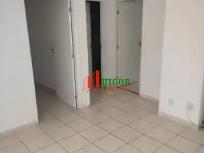 Apartamento com 2 quartos em Chácaras Bom Jesus