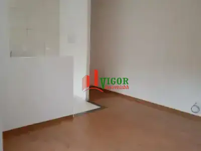 Apartamento com 2 quartos em Maria da Conceição
