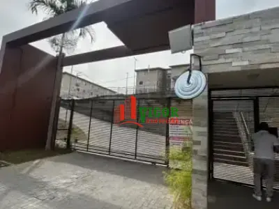 Área Privativa com 2 quartos em Praia