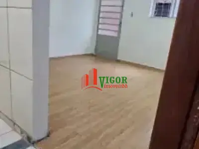 Apartamento com 2 quartos em Jaqueline